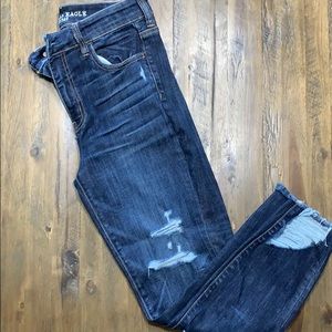 NWOT American Eagle Outfitters Distressed Jean!!!